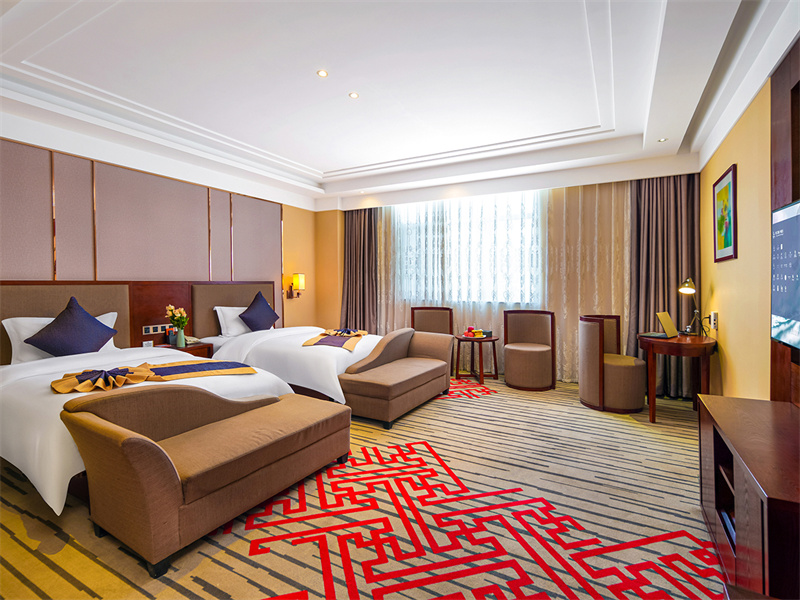 維也納智好酒店(保山吾悅廣場高鐵站店)